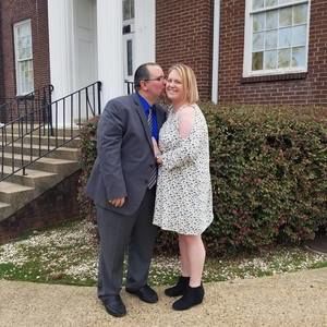 Meet your Posher, Leslie